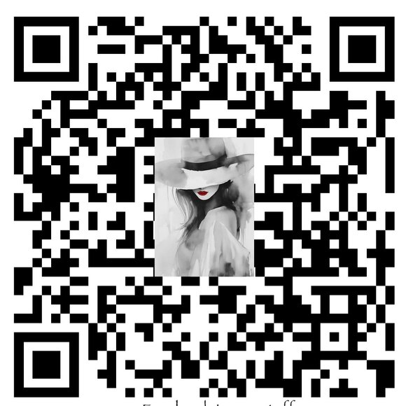 ♥️Cute Lululemon Never Lost Red Keychain - Picture 4 of 7